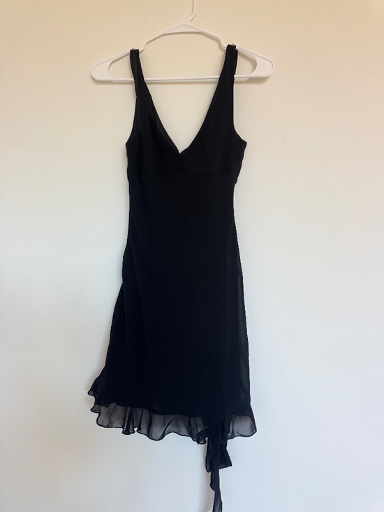 White Fox Boutique Dresses & Skirts - White fox black dress